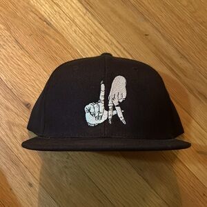 Estevan Oriol “LA Fingers” Snapback